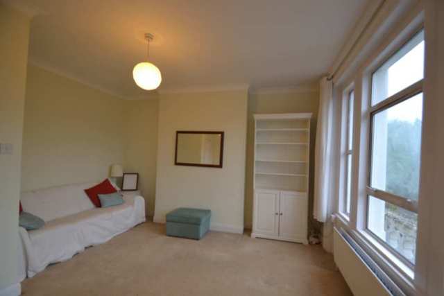  Image of 2 bedroom Flat to rent in Argyle Road London W13 at Argyle Road  London, W13 0LW