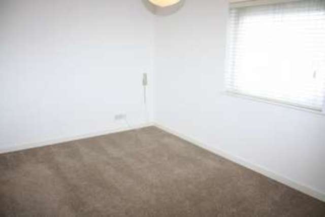  Image of 2 bedroom Flat for sale in Arnhem Place London E14 at 2 Arnhem Place  Docklands, E14 3RU