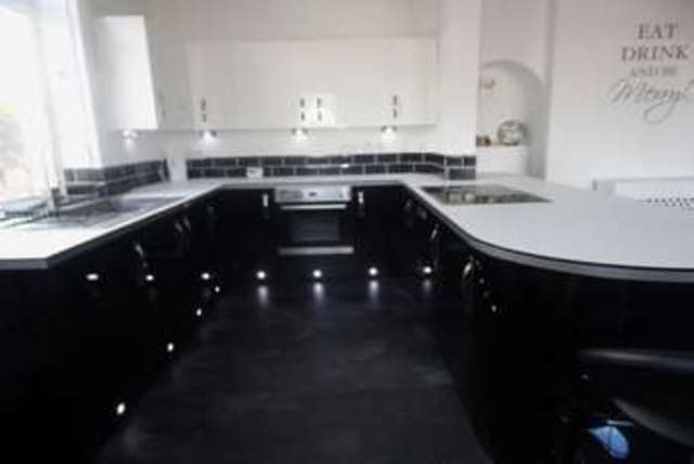  Image of 3 bedroom End of Terrace for sale in Arthur Street Bentley Doncaster DN5 at ARTHUR STREET BENTLEY DONCASTER, DN5 0PT