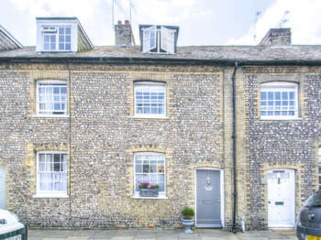  Image of 2 bedroom Cottage for sale in Arun Street Arundel BN18 at Arundel Arundel, BN18 9DL