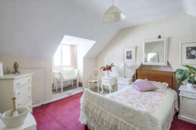  Image of 2 bedroom Cottage for sale in Arun Street Arundel BN18 at Arundel Arundel, BN18 9DL