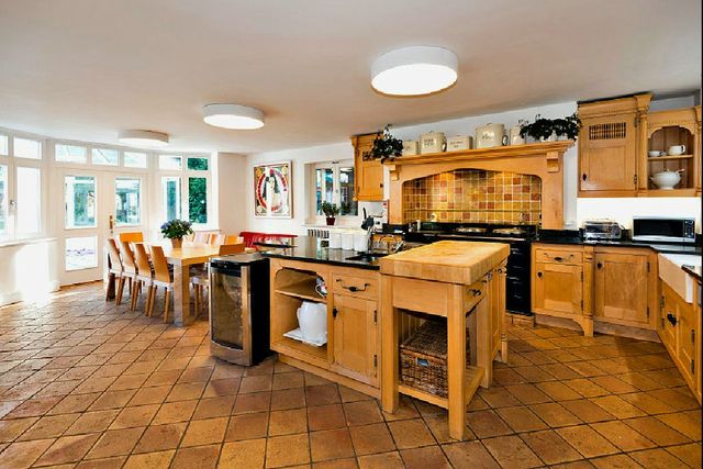  Image of 8 bedroom Detached house for sale in Friary Road Ascot SL5 at Ascot, SL5 9HD