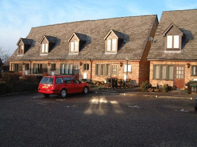  Image of 1 bedroom Retirement Property for sale in Ash Grove Burwell Cambridge CB25 at Parsonage Close  Burwell, CB25 0DS