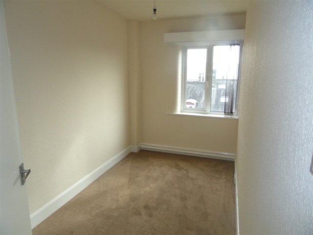  Image of 2 bedroom Flat for sale in Bradford Road Shipley BD18 at Bradford Road, Shipley, BD18 3PL