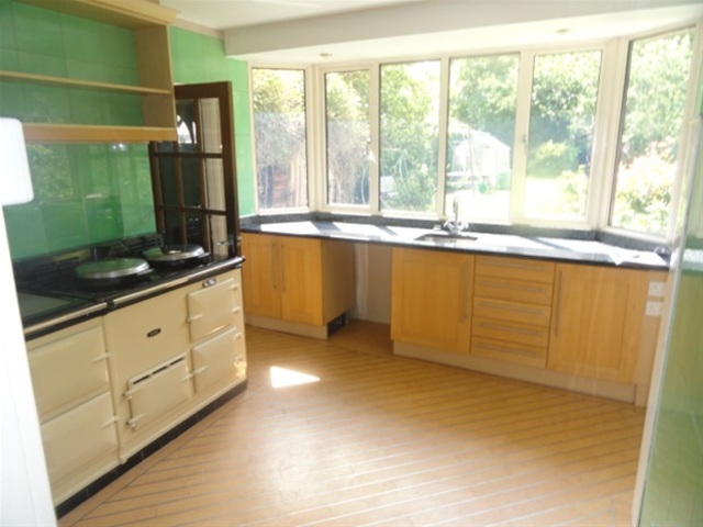 Image of 5 bedroom Detached house for sale in Ashfield Avenue Shipley BD18 at Shipley, BD18 3AL