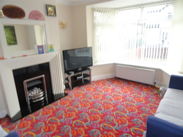  Image of 3 bedroom Semi-Detached house for sale in Ashfield Drive Bradford BD9 at Bradford, BD9 4EJ