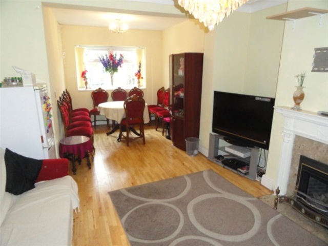  Image of 3 bedroom Semi-Detached house for sale in Ashfield Drive Bradford BD9 at Bradford, BD9 4EJ