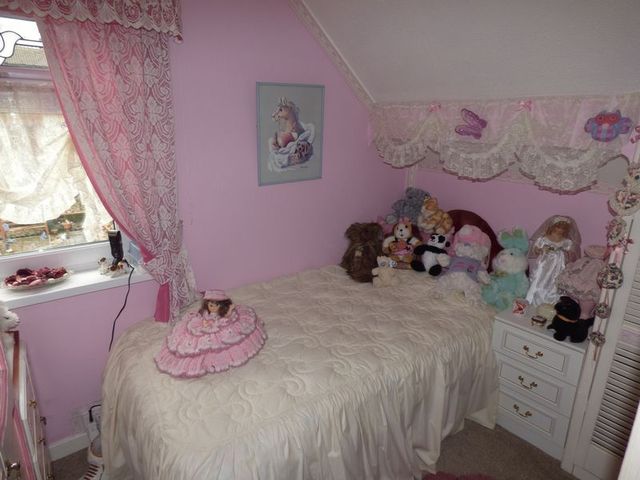  Image of 3 bedroom Detached house for sale in Ashgrove Glyncoch Pontypridd CF37 at Ashgrove  Pontypridd, CF37 3DW