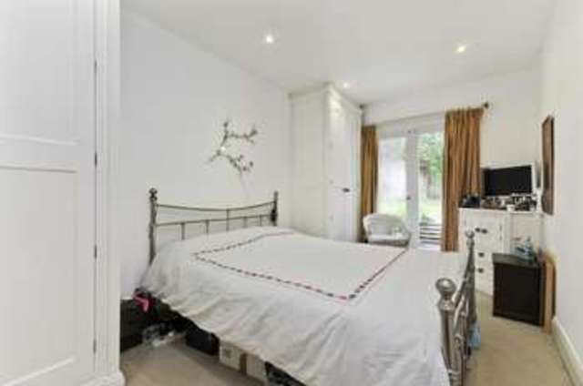  Image of 2 bedroom Flat to rent in Ashley Road London N19 at Crouch End  Hornsey Rise, N19 3AG