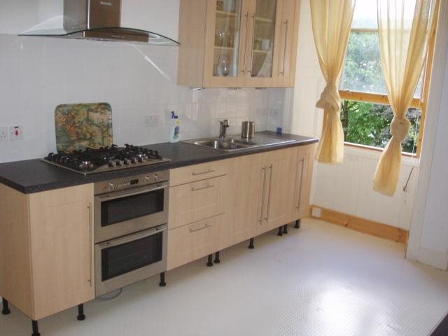  Image of 3 bedroom Flat to rent in Ashley Terrace Edinburgh EH11 at Shandon Edinburgh Edinburgh, EH11 1RT