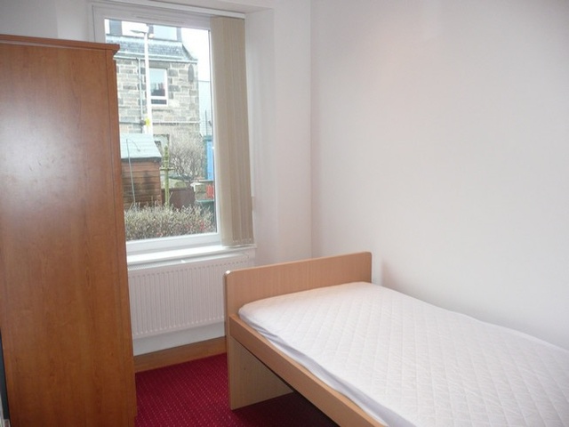  Image of 2 bedroom Flat to rent in Ashville Terrace Edinburgh EH6 at Leith Links Edinburgh Edinburgh, EH6 8DD