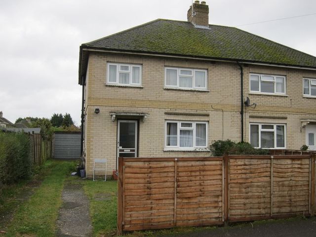  Image of 1 bedroom Property to rent in Ashwood Road Englefield Green Egham TW20 at Ashwood Road Englefield Green Egham, TW20 0SU