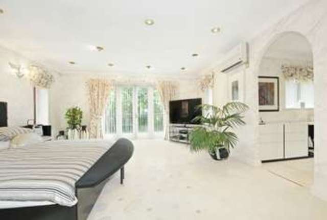  Image of 6 bedroom Detached house for sale in Astons Road Northwood HA6 at Moor Park  Northwood, HA6 2LD