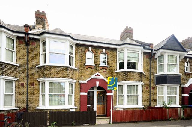  Image of 2 bedroom Flat for sale in Atlas Gardens London SE7 at Atlas Gardens  Charlton, SE7 7TB