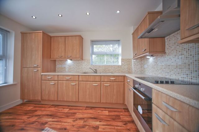  Image of 2 bedroom Flat to rent in Aughton Park Drive Aughton Ormskirk L39 at Aughton Park Drive Aughton Ormskirk, L39 5RL