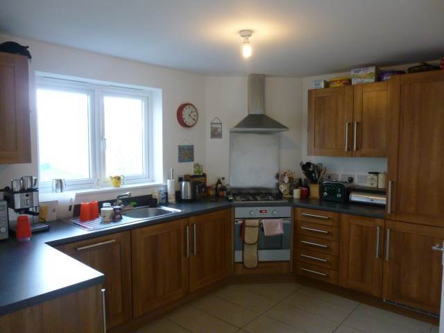  Image of 4 bedroom Detached house to rent in Skeltiemuir Grove Bonnyrigg EH19 at Bonnyrigg MidLothian MidLothian, EH19 3QL