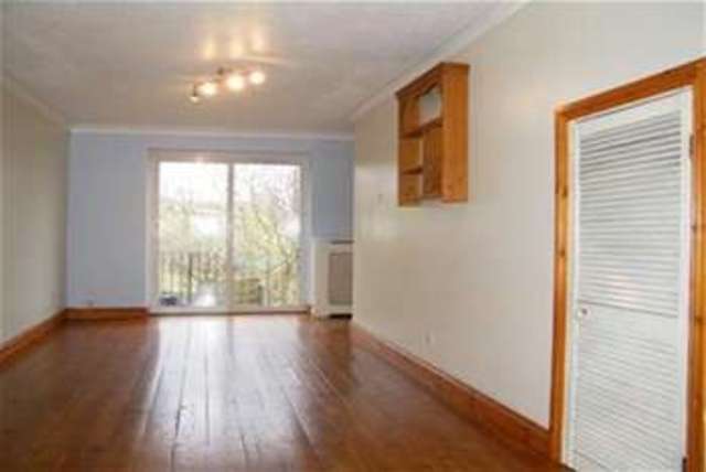  Image of 4 bedroom Terraced house to rent in Austin Crescent Plymouth PL6 at Plymouth, PL6 5QT