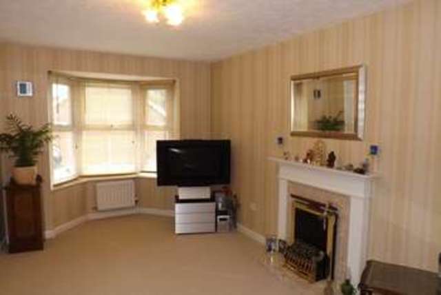  Image of 3 bedroom End of Terrace for sale in Avenbury Drive Solihull B91 at Avenbury Drive  Solihull, B91 2QZ