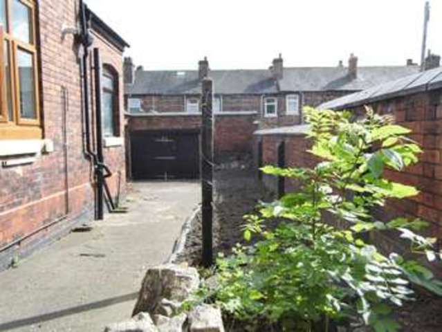  Image of 6 bedroom Semi-Detached house for sale in Avenue Road Stoke-on-Trent ST4 at Avenue Road Shelton Stoke-On-Trent, ST4 2DU