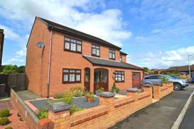  Image of 5 bedroom Detached house for sale in Avery Road Haydock St. Helens WA11 at Avery Road Haydock St Helens, WA11 0XA