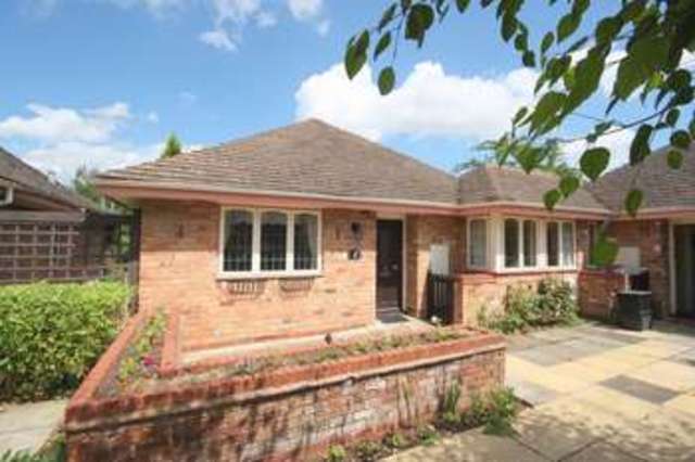  Image of 2 bedroom Bungalow for sale in Avon Meadow Close Stratford-upon-Avon CV37 at Avon Meadow Close  Stratford upon Avon, CV37 6GS