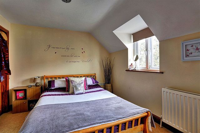  Image of 2 bedroom Detached house for sale in Back Lane Ely CB7 at Back Lane  Ely, CB7 4AR