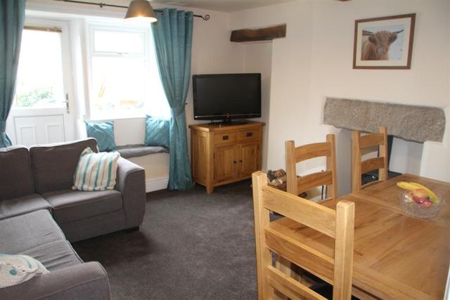  Image of 2 bedroom Terraced house for sale in Back Lane Guiseley Leeds LS20 at Guiseley Leeds Guiseley, LS20 8EA