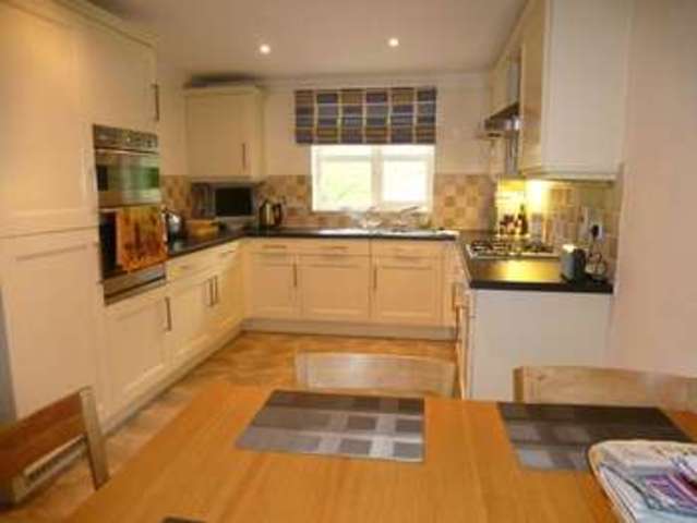  Image of 3 bedroom Flat for sale in Baddesley Road Chandler