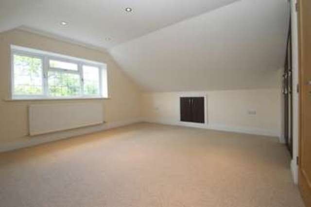 Image of 4 bedroom Detached house for sale in Bagshot Road West End Woking GU24 at West End Surrey West End, GU24 9QR