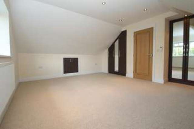  Image of 4 bedroom Detached house for sale in Bagshot Road West End Woking GU24 at West End Surrey West End, GU24 9QR