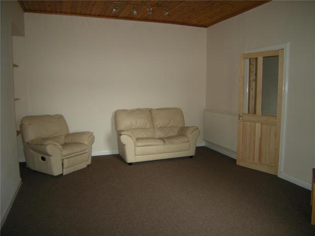  Image of 2 bedroom Flat to rent in Balfour Street Kirkcaldy KY2 at Kirkcaldy Fife Fife, KY2 5HB