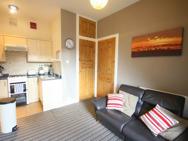  Image of 2 bedroom Flat to rent in Balfour Street Edinburgh EH6 at Leith Walk Edinburgh Edinburgh, EH6 5DL