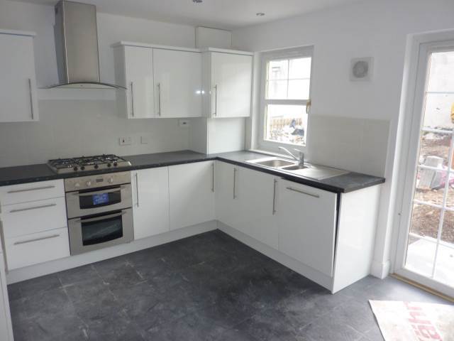  Image of 4 bedroom Town House to rent in Balantyne Place Peebles EH45 at Peebles Borders Borders, EH45 8GA