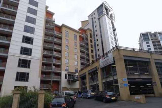  Image of 2 bedroom Flat to rent in Mill Road Gateshead NE8 at Mill Road  Gateshead, NE8 3QY