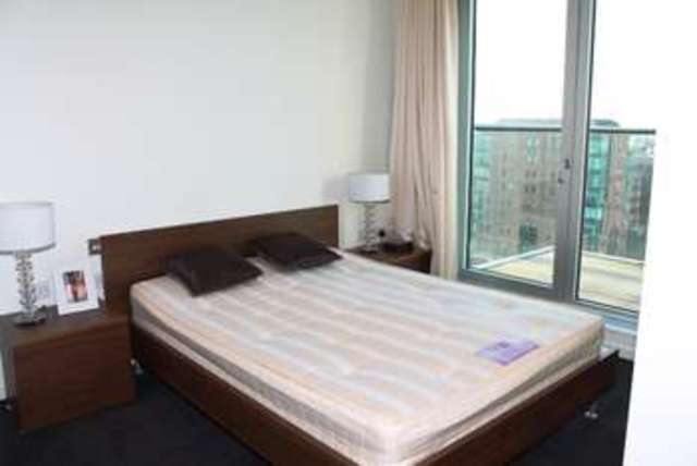  Image of 2 bedroom Flat for sale in Baltimore Wharf London E14 at Canary Wharf, E14 9FT