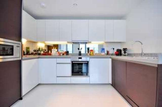  Image of 2 bedroom Flat for sale in Baltimore Wharf London E14 at Canary Wharf, E14 9AQ