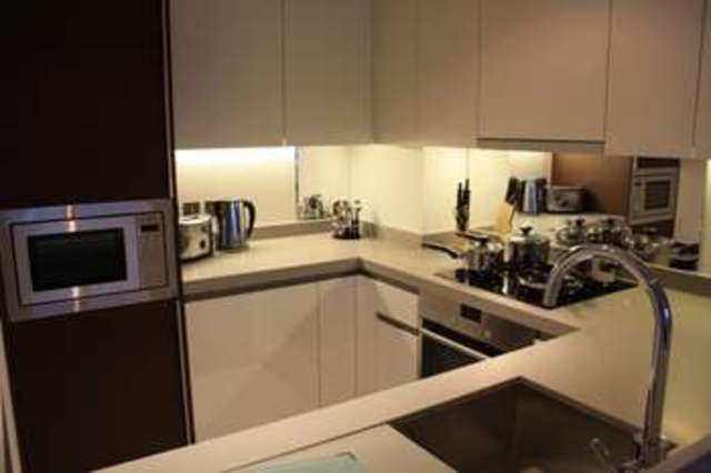  Image of Flat for sale in Baltimore Wharf London E14 at Canary Wharf, E14 9FG