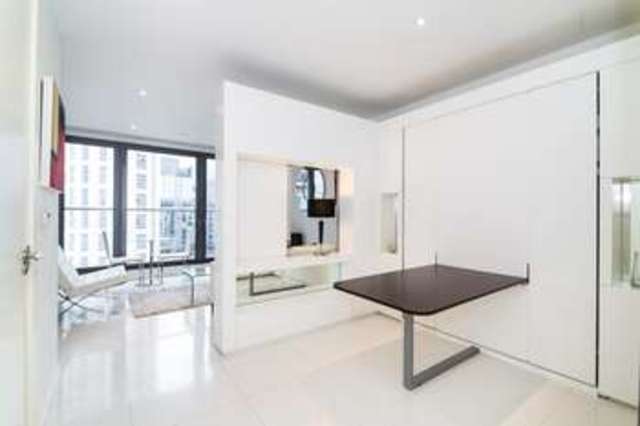  Image of Flat for sale in Baltimore Wharf London E14 at North Boulevard  Canary Wharf, E14 9FG