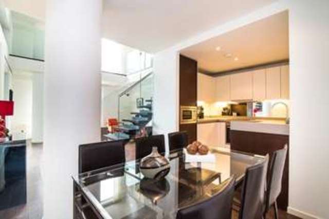  Image of 3 bedroom Flat for sale in Baltimore Wharf London E14 at North Boulevard  Canary Wharf, E14 9FG