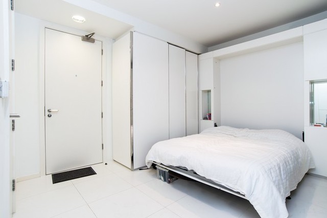  Image of Flat for sale in Baltimore Wharf London E14 at North Boulevard  Canary Wharf, E14 9EQ