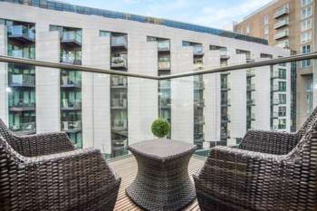  Image of 2 bedroom Flat for sale in Baltimore Wharf London E14 at North Boulevard  Canary Wharf, E14 9AQ