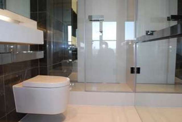  Image of 2 bedroom Flat for sale in Baltimore Wharf London E14 at South Dockside  London, E14 9FB