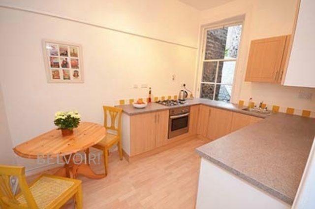  Image of 1 bedroom Flat to rent in Bank Street Stirling FK8 at Stirling Town Stirling Stirling, FK8 1BW