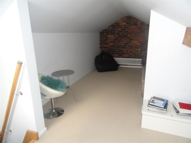  Image of 4 bedroom Detached house for sale in Bankfield Drive Shipley BD18 at Nab Wood, Shipley, BD18 4AD