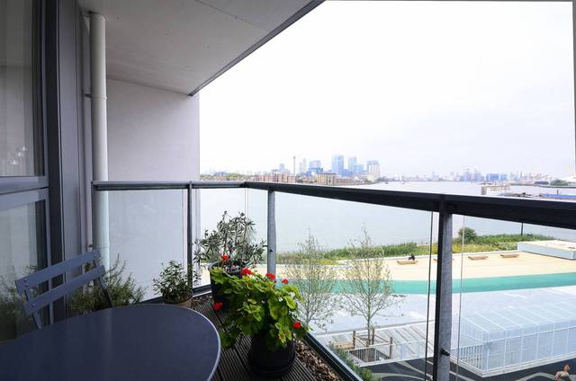  Image of 2 bedroom Flat to rent in Banning Street London SE10 at Banning Street  Greenwich, SE10 0FE
