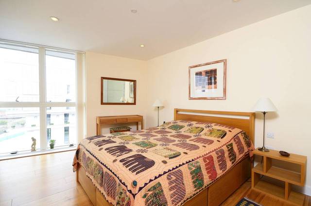 Image of 2 bedroom Flat to rent in Banning Street London SE10 at Banning Street  Greenwich, SE10 0FE