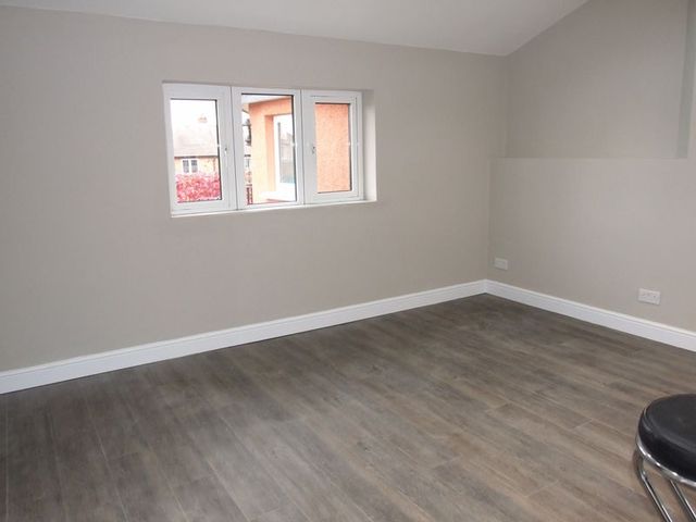  Image of 4 bedroom Detached house to rent in Oak Tree Court Tollerton Nottingham NG12 at Oak Tree Court  Tollerton, NG12 4HJ