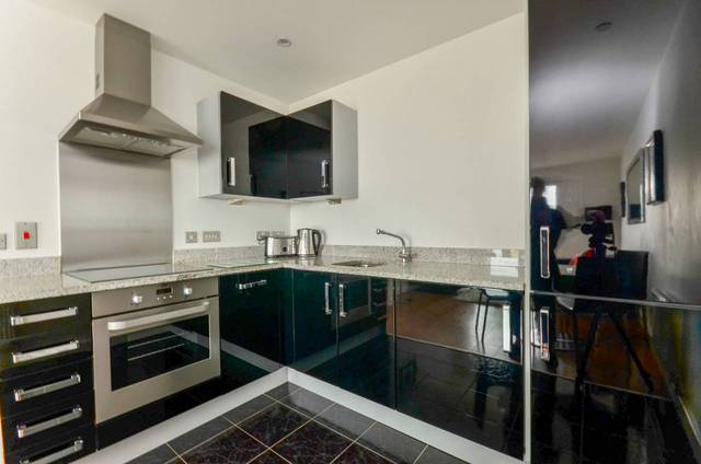  Image of 2 bedroom Flat for sale in Barge Walk London SE10 at Barge Walk  Greenwich, SE10 0FP