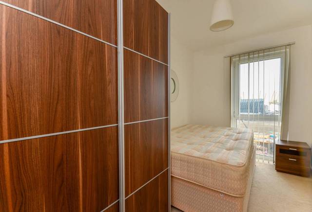  Image of 2 bedroom Flat for sale in Barge Walk London SE10 at Barge Walk  Greenwich, SE10 0FP