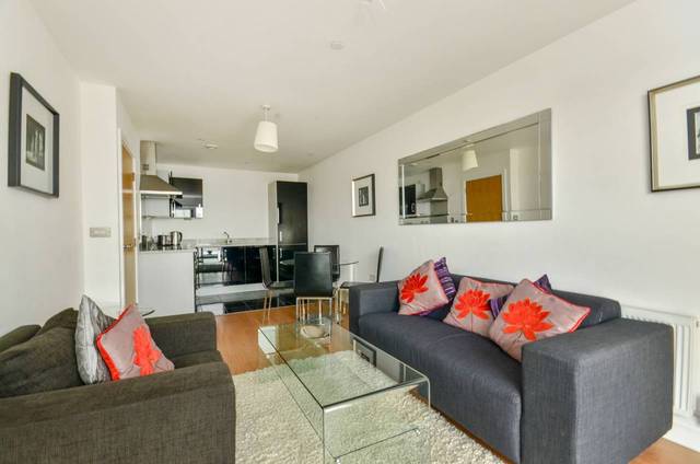  Image of 2 bedroom Flat for sale in Barge Walk London SE10 at Barge Walk  Greenwich, SE10 0FP